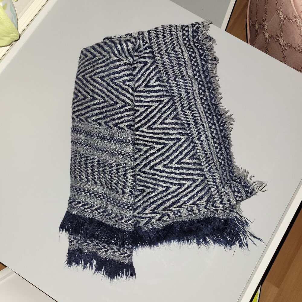 Cracker barrel throw nautical theme